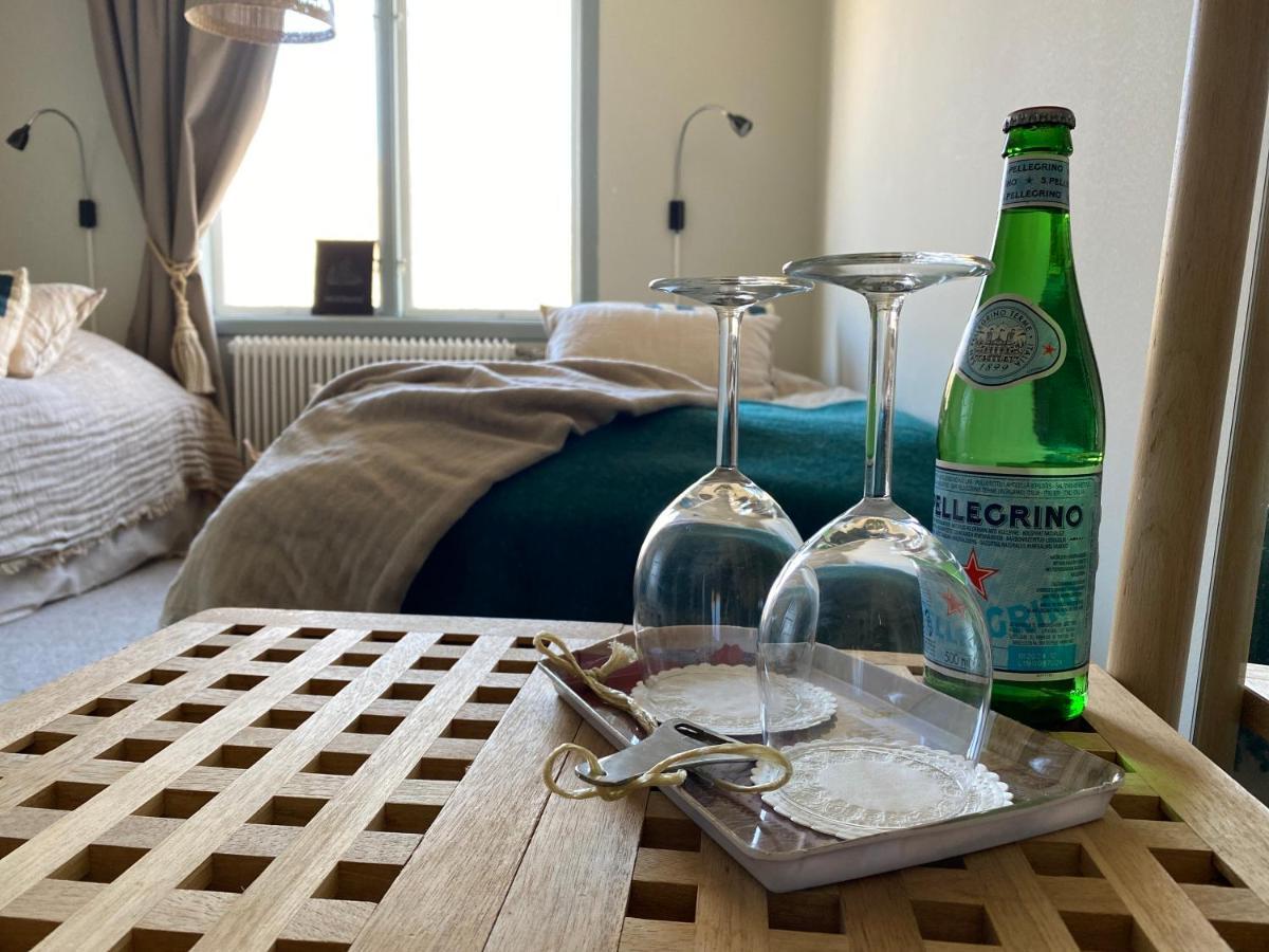 Molloesunds Waerdshus Hotel Bagian luar foto